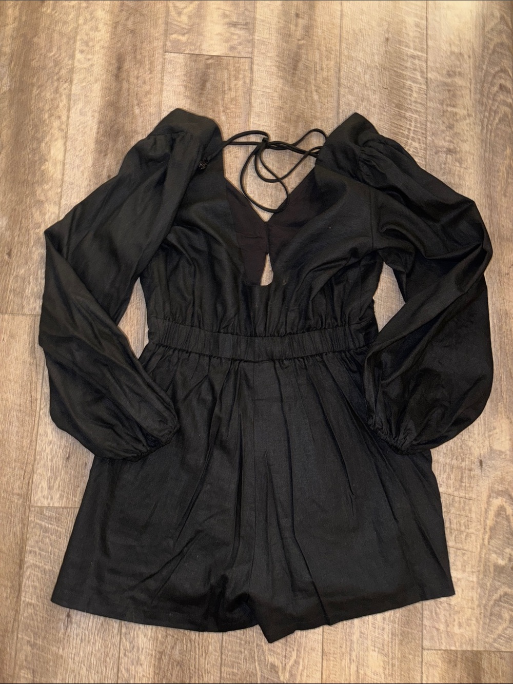 Farm Rio x Anthropologie Embroidered Long Sleeve Romper NWT - Picture 6 of 6